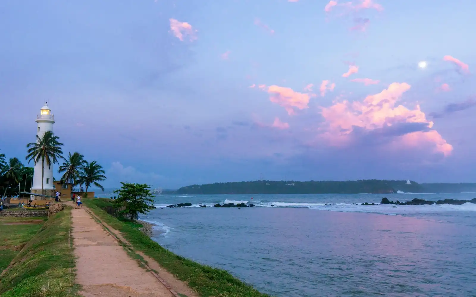 Le phare de Galle au crépuscule